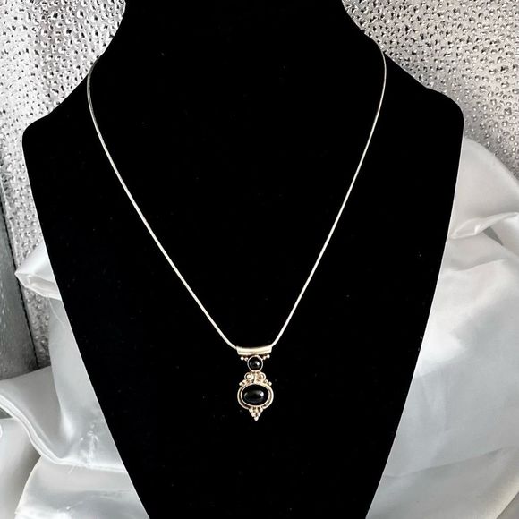 AAB# Italian Sterling 925 Silver & Black Oynx Necklace - Picture 5 of 11